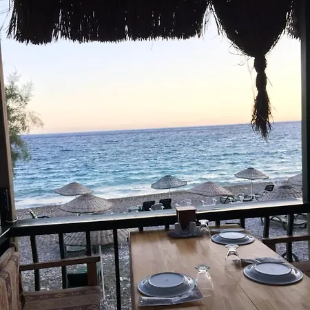 Melinda & Restaurant Mesudiye (Datca)