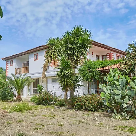 Melinda & Restaurant Mesudiye